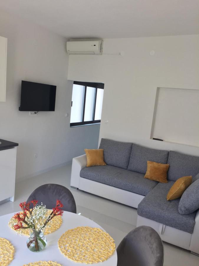 מאקרסקה Tatijana Holiday Apartments מראה חיצוני תמונה