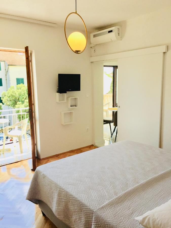 מאקרסקה Tatijana Holiday Apartments מראה חיצוני תמונה