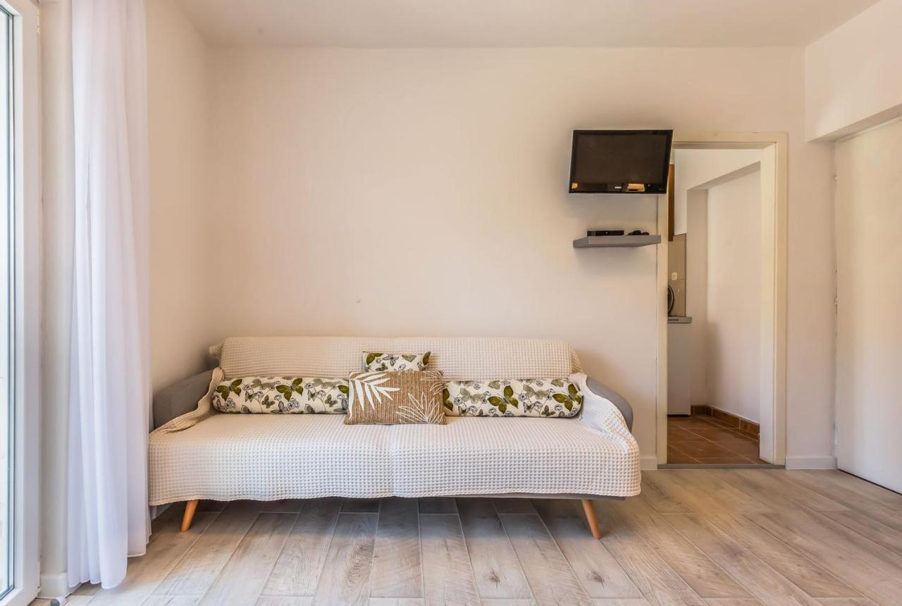 מאקרסקה Tatijana Holiday Apartments מראה חיצוני תמונה