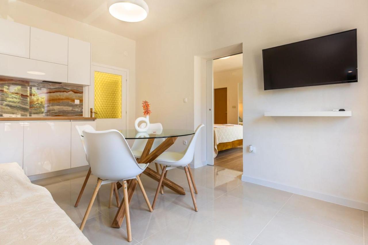 מאקרסקה Tatijana Holiday Apartments מראה חיצוני תמונה