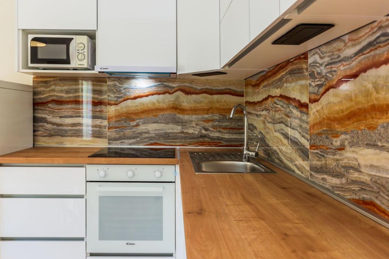 מאקרסקה Tatijana Holiday Apartments מראה חיצוני תמונה
